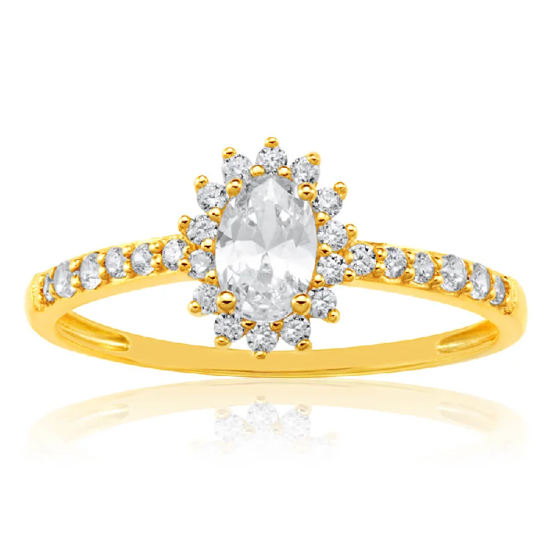 9ct Yellow Gold Zirconia Cluster Ring